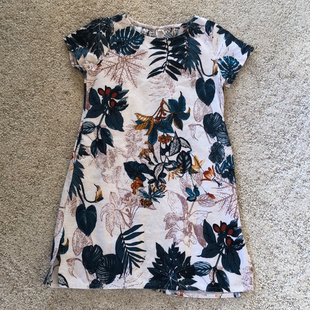 Blue, white, orange dress! Medium